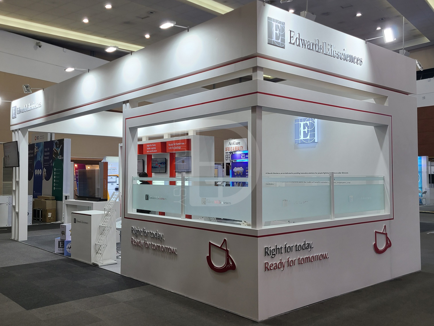 에드워즈 라이프사이언시스_목공 3부스