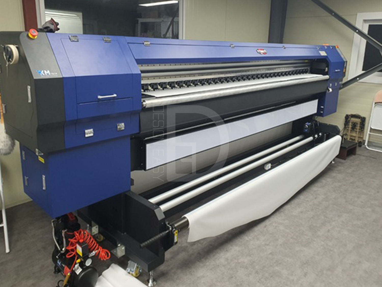 본사 출력실_패브릭 자체출력